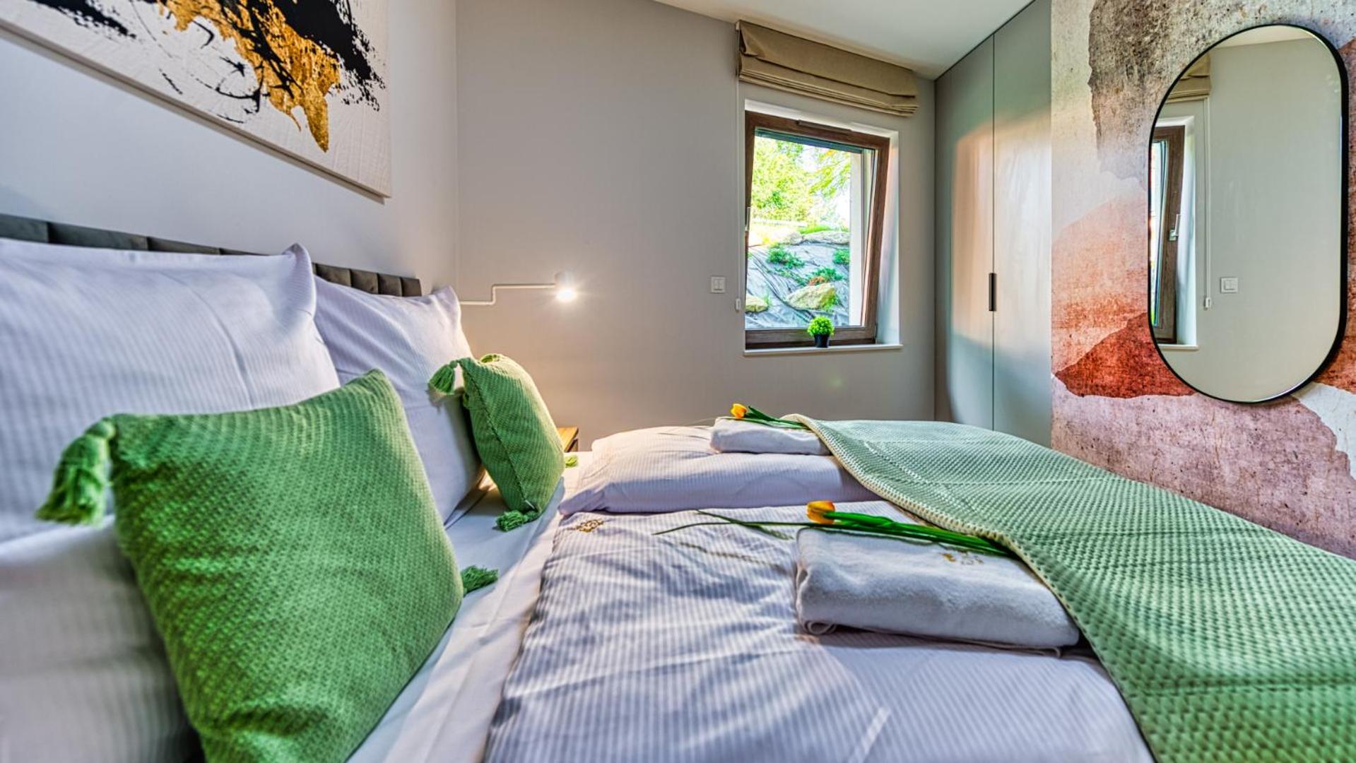 Apartamenty Z Basenem I Saunami Stone Hill Resort Vip Centrum By Royal Aparts Szklarska Poręba Eksteriør bilde