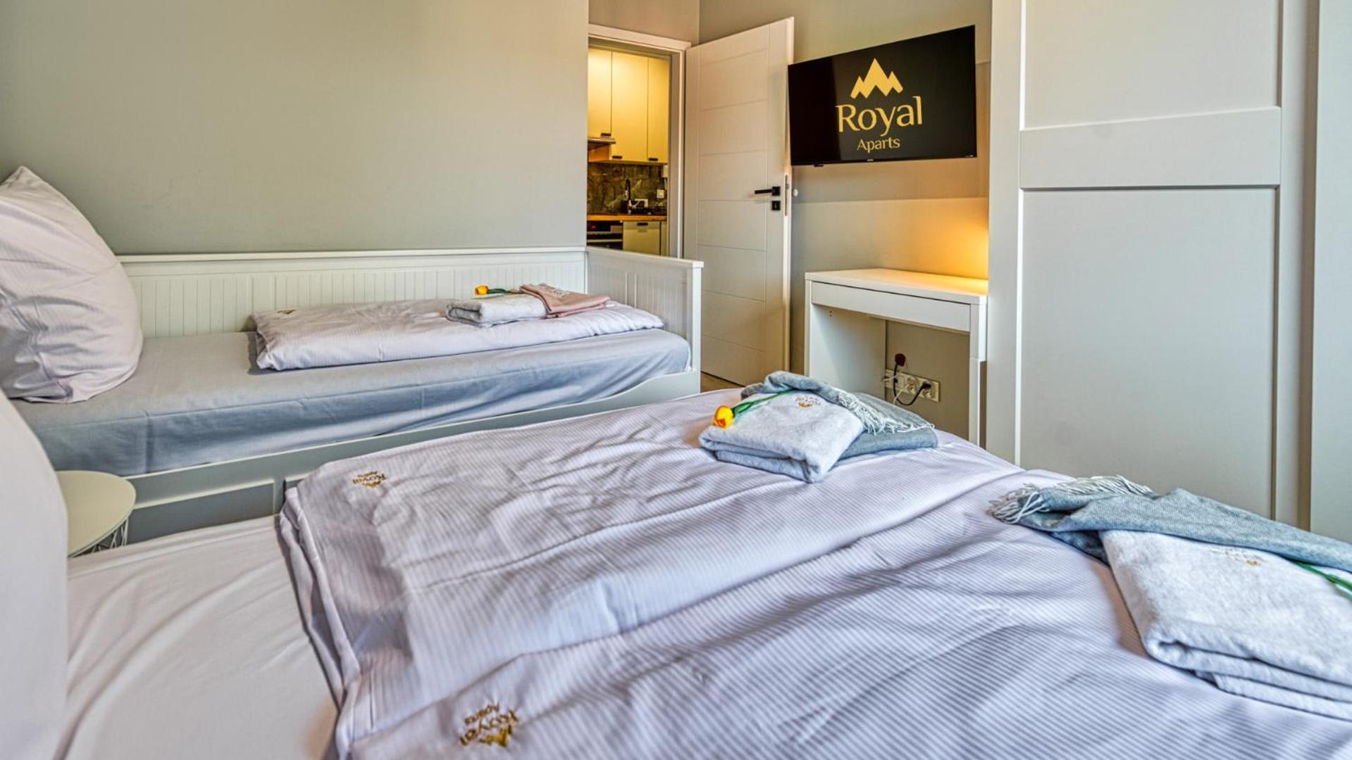 Apartamenty Z Basenem I Saunami Stone Hill Resort Vip Centrum By Royal Aparts Szklarska Poręba Eksteriør bilde