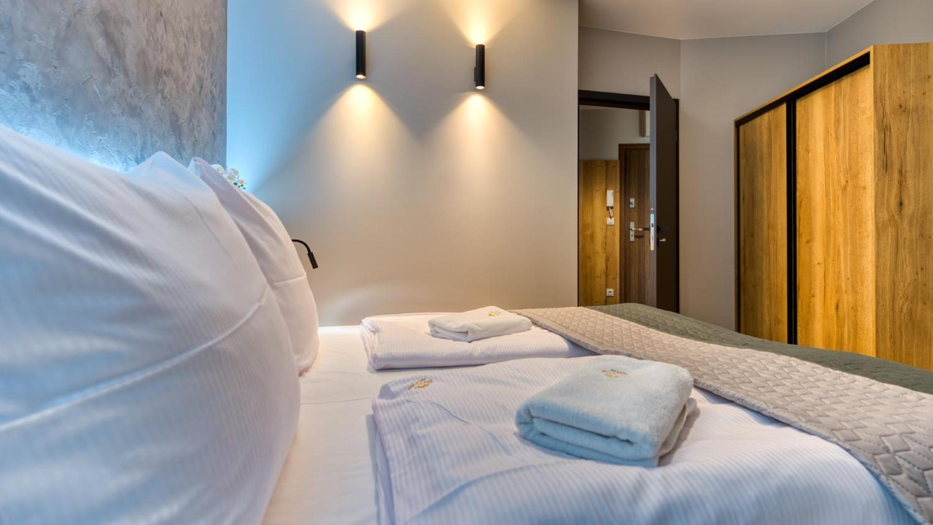 Apartamenty Z Basenem I Saunami Stone Hill Resort Vip Centrum By Royal Aparts Szklarska Poręba Eksteriør bilde